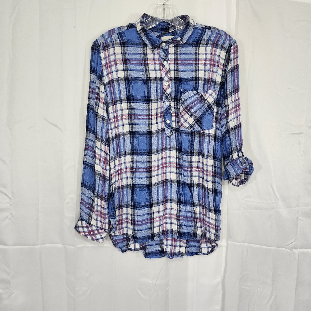 Id:23 Size Medium Blue and White Plaid Shirt